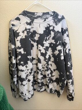 UO Pullover Sweatshirt